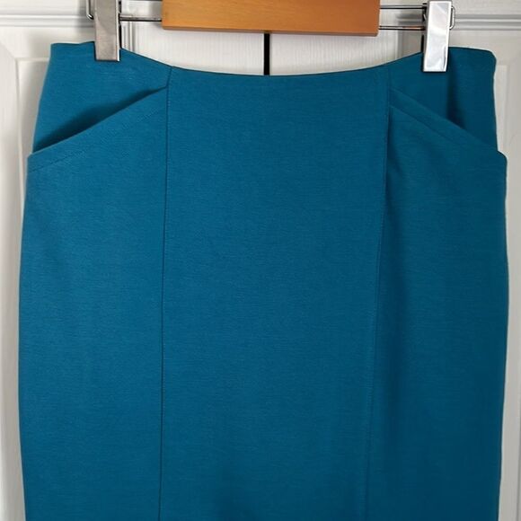 Cabi Turquoise Blue Sigourney Skirt Size 4 ( fits larger, see measurements) NWT - Picture 2 of 11